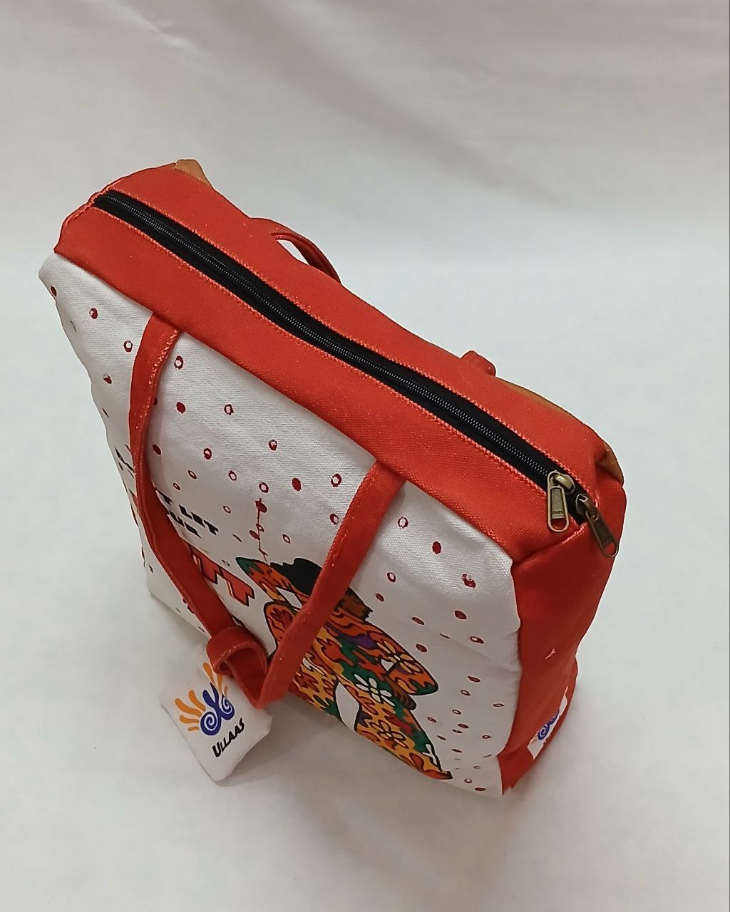 Esente Tote Bag
