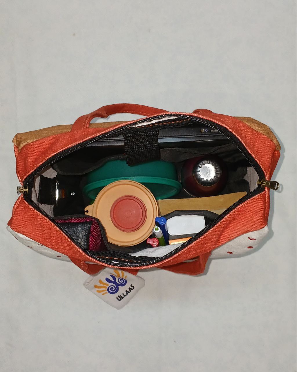 Esente Tote Bag