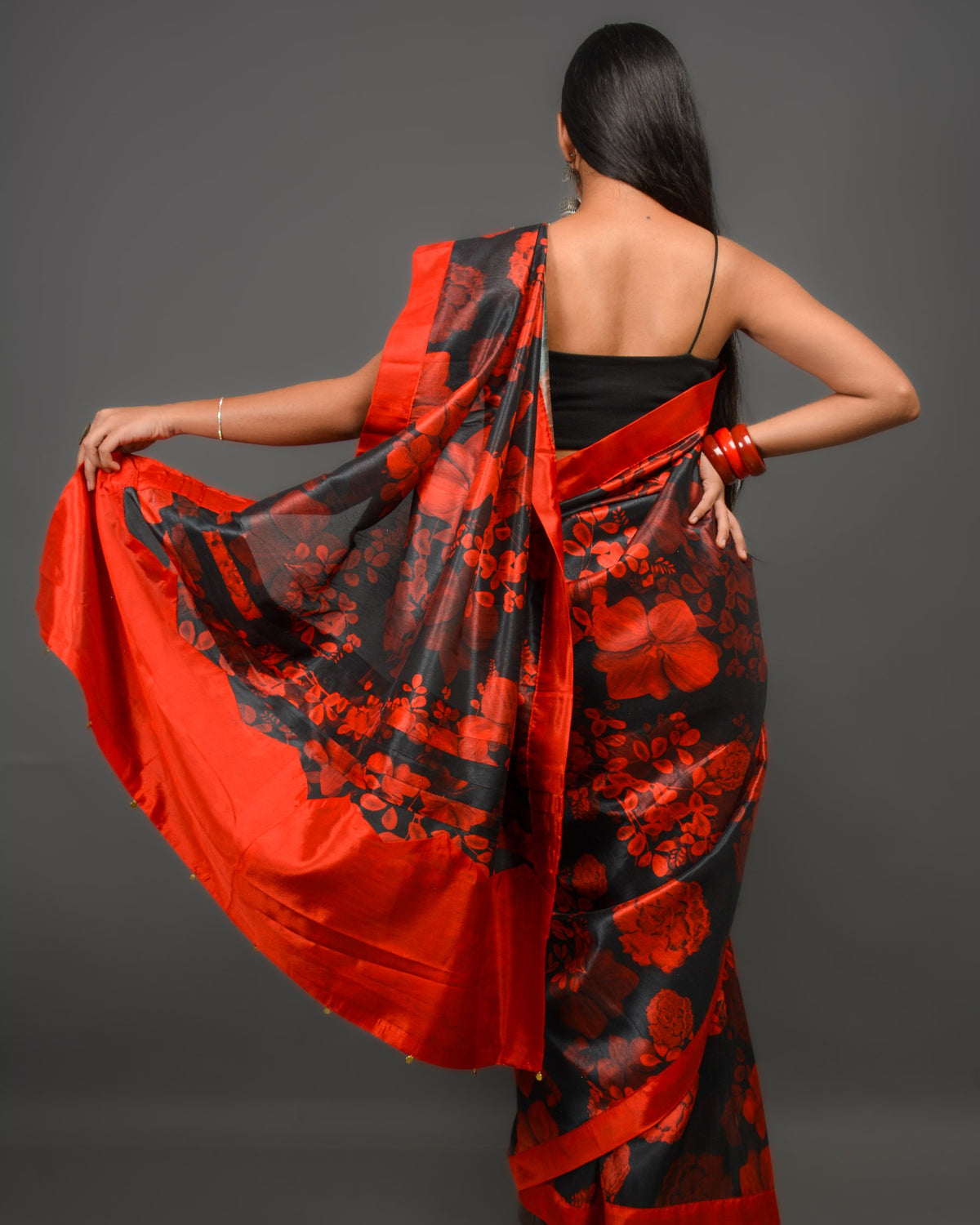 Surkh Pant Saree