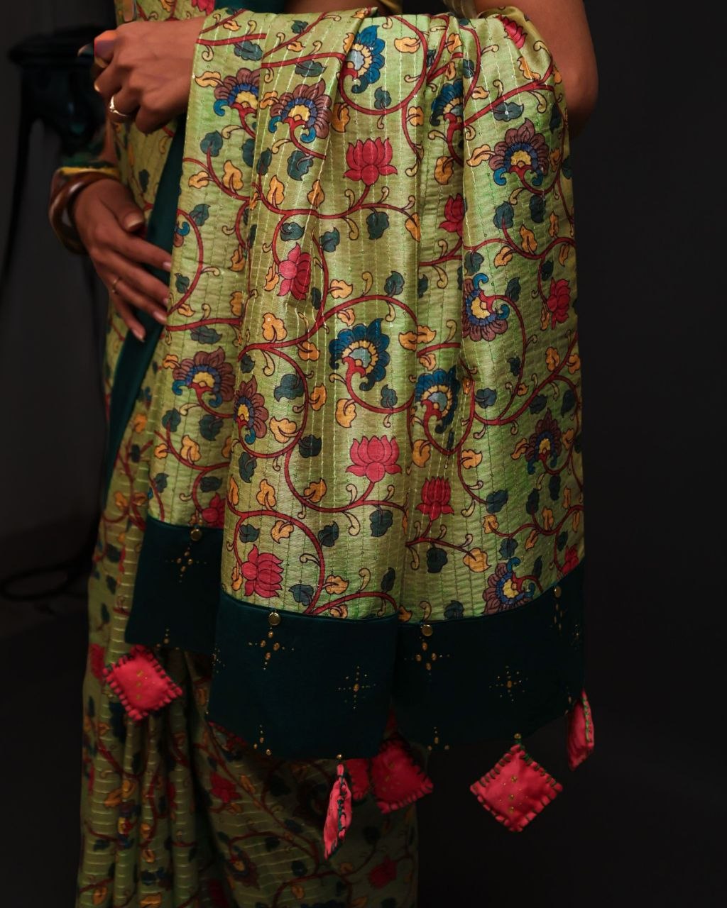 Bagh Bagh Pant Saree